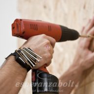 Csuklópánt mágneses tartóval Csuklópánt mágneses tartóval