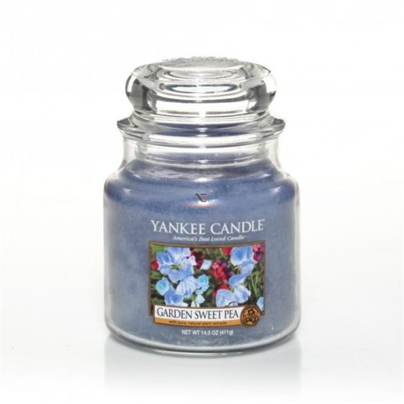 Yankee Candle® Gyertya közepes üvegben Garden Sweet Pea 14x10cm