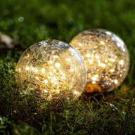   Napelemes kerti Kristálygömb lámpa leszúrható melegfehér 10 cm 10 LED