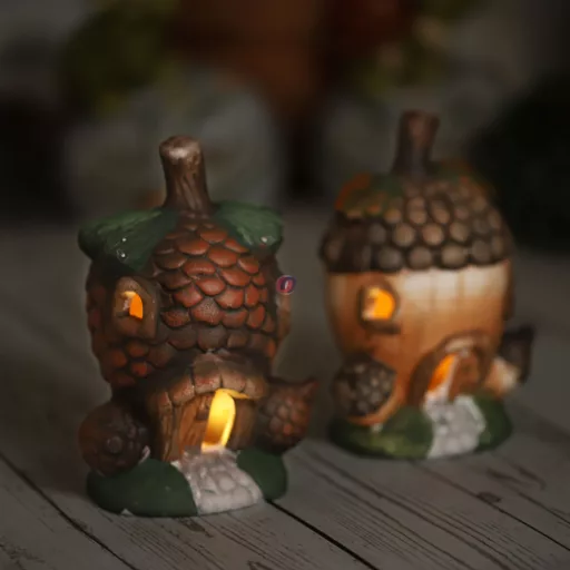 Makk házikó led világítással 14 cm elemes