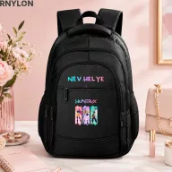   Prémium Huntrix Iskolatáska személyre szabható, egyedi névvel "kpop" Fekete
