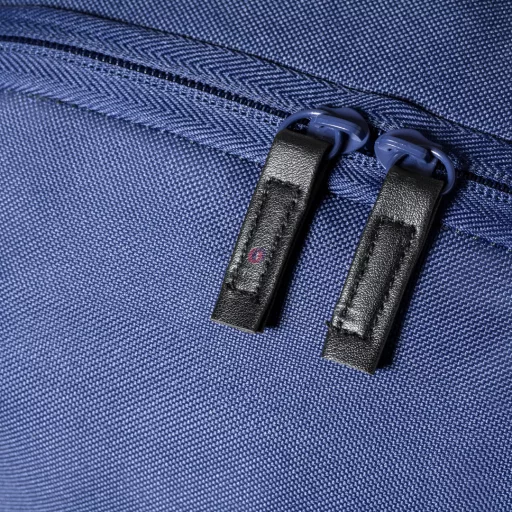 Real Madrid hátizsák személyre szabható egyedi névvel és számmal sötétkék