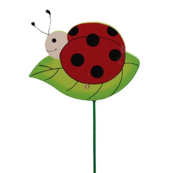Katica levélen betűzős fa 8x5,5 cm piros 10-db-os szett