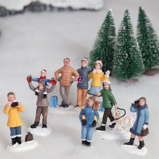 Xl Luxury 6 db-os Karácsonyi falu figura szett "Family Photo"