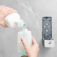   Szappanadagoló - kézzel működtethető - 350 ml - fali - fehér