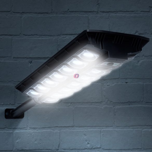 Profi Napelemes reflektor szuper fényes udvari világítás 180LED 10W 1200lm