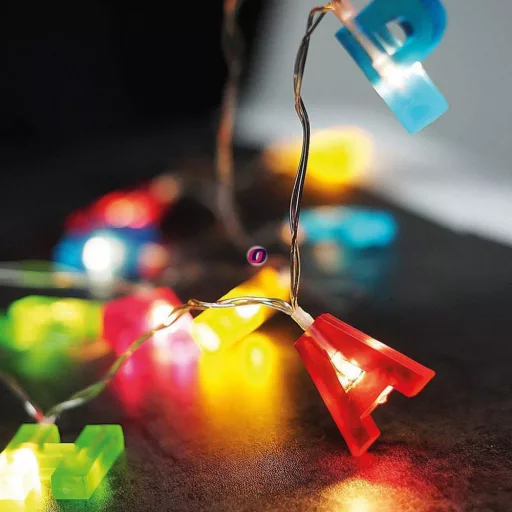 Születésnapi LED-es fényfüzér - "Happy Birthday" - 13 LED - 2 x AA - 2 m - 56529A
