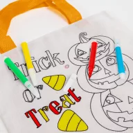   Egyedi neves Színezhető ajándéktáska halloweeni tök 4 filccel