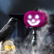   Őszi glitteres tök dekoráció színváltós LED világítással lila 11 cm