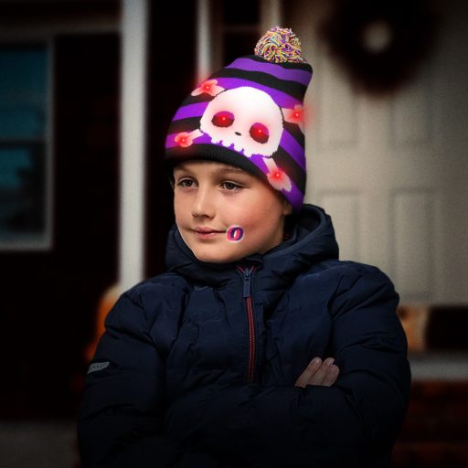 Halloween-i LED-es sapka - színes LED, bojttal - 21 x 26 cm