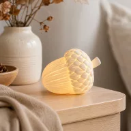 Figura makk kerámia 15cm LED-es fehér
