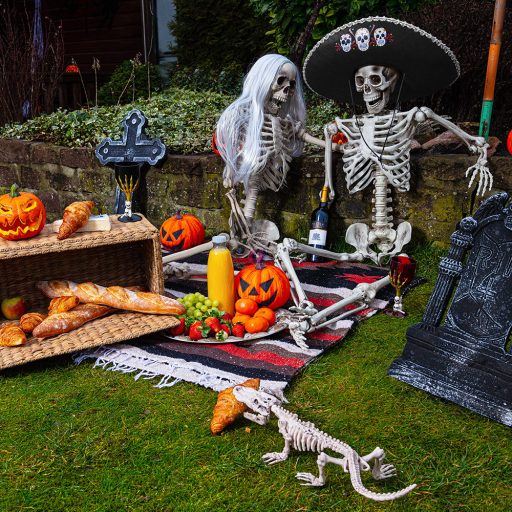 Élethű nagyságú Halloweeni csontváz Premium 160 cm