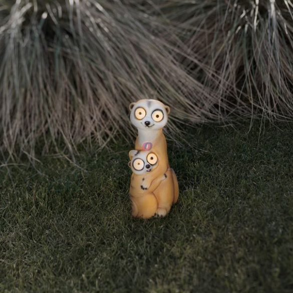 Napelemes szurikáta mama, gyerek kerti figura 27,5 cm LED