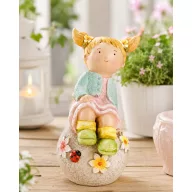   XL Kerti gyerek figura welcome felirattal , kövön ülő 42 cm