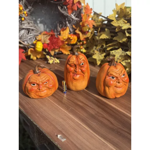 Halloween fura dísztök poly– 3 féle választható arccal 12 cm