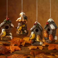   Madáretető Akasztó – Polystone – 4 Féle Madaras Design 9 cm