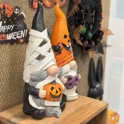   XL Halloweeni manó figura LED-es 46 cm 2 féle választható