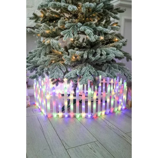 Karácsonyi Világító talpas kerítés fenyőfához, dekorációhoz  3 m 192 led színváltó