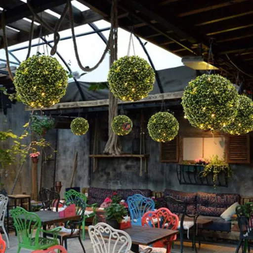 Óriás buxus gömb napelemes világítással 35 cm 100 LED IP44