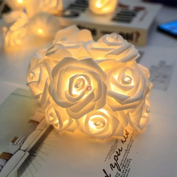 Tavaszi rózsa fényfüzér 20 LED, fehér Rózsafejek  4 m elemes 3xAA