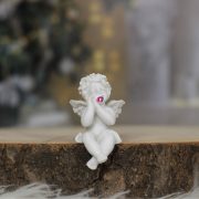   Angyal ülő poly 4,2x5,3x6,2cm fehér 4 féle Karácsonyi figura