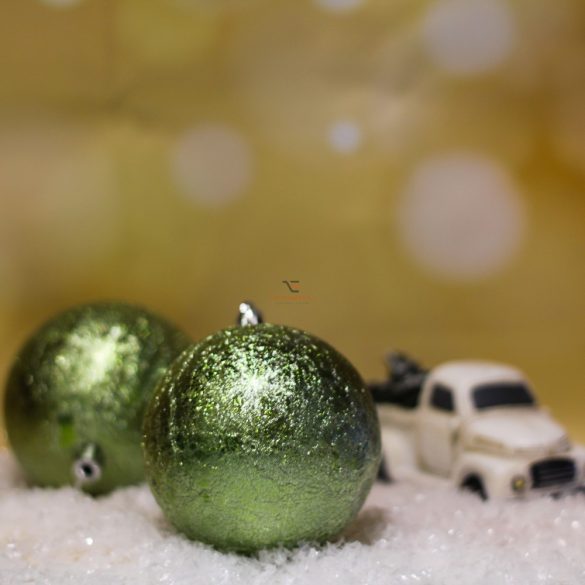 Gömbdísz jeges hatású, műanyag 8cm világoszöld 6 db-os Karácsonyfa gömb