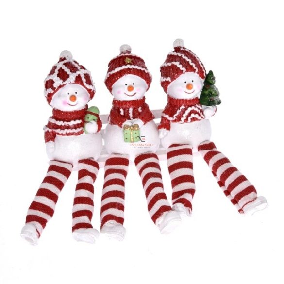 Hóember fenyővel/ajándékkal/dísszel lógólábú poly 5,5x4,5x17 piros,fehér 3 féle karácsonyi figura