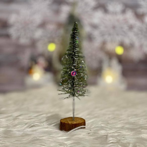 Fenyőfa havas glitteres műanyag 20cm karácsonyi falu kellék