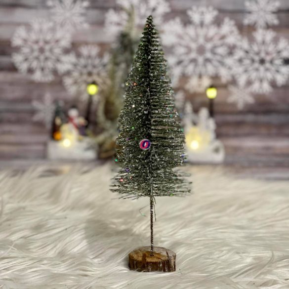 Fenyőfa havas glitteres műanyag 27cm karácsonyi falu kellék