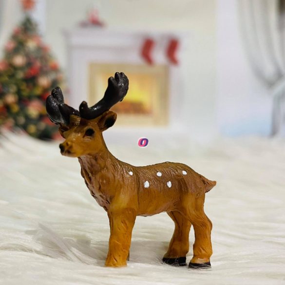 Szarvas fiú álló poly 6,3x4x1,4cm barna karácsonyi figura