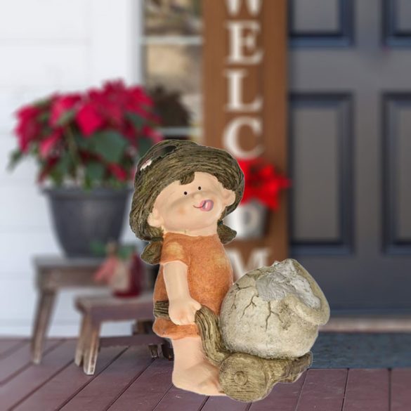 Nagyméretű Kerti figura kislány sapkában, talicskával 37 cm
