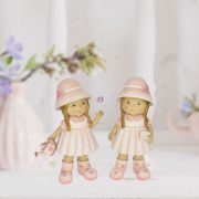   Lány figura kalapban, gumicsizmában álló poly 15,5cm rózsaszín, bézs 2 féle (1db)