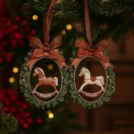 Koszorú hintalóval akasztós 7x1x9 cm 2 féle