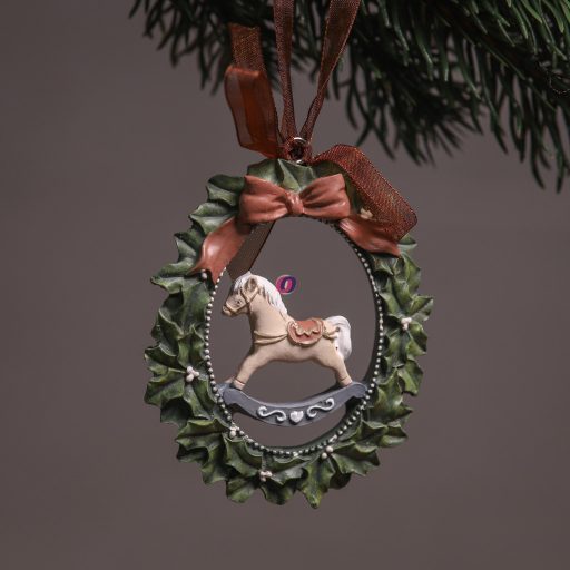 Koszorú hintalóval akasztós 7x1x9 cm 2 féle