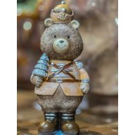   Medve ruhában fenyővel, ajándékkal álló poly 6,5x5x13,5 cm barna 2 féle