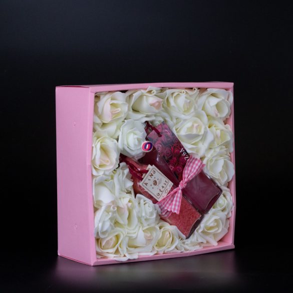 Luxury rózsabox Prémium SPA termékekkel Passion Love