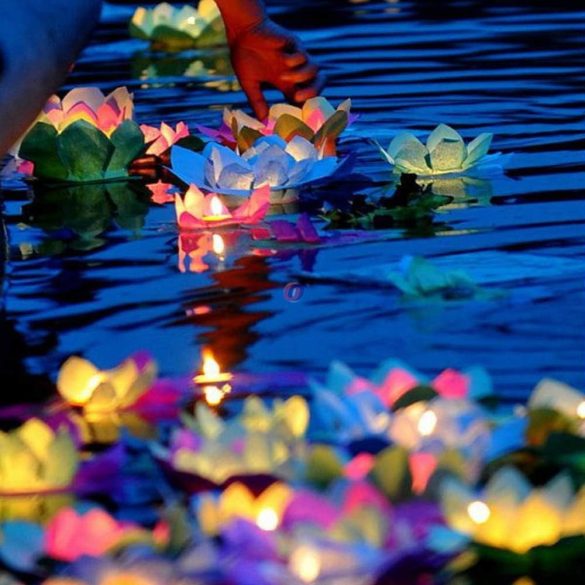 XL liliom Napelemes Lámpa kerti tóhoz Deconline Garden
