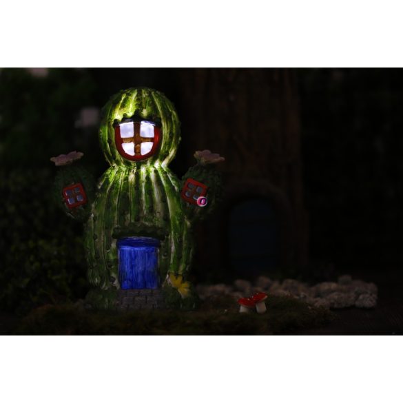 Napelemes tündérkert kaktuszház figura LED világítással 22 cm Deconline Garden
