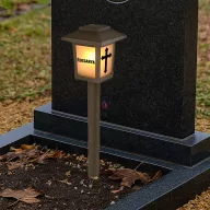   XL napelemes kandeláber Sírdísz 32 cm egyedi névvel, kereszttel