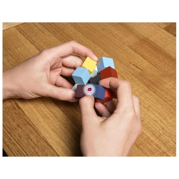 3D kirakós kocka fából, gumis
