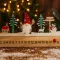Fa adventi kalendárium manó  mintával – 40 cm, 2 féle design