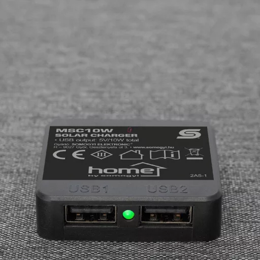 Hordozható napelemes USB töltő, összecsukható, 10 W, 2× USB-A, LED töltésjelző, karabinerekkel