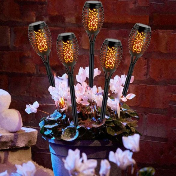 Lánghatású napelemes fákyla lámpa 51 cm 12 LED