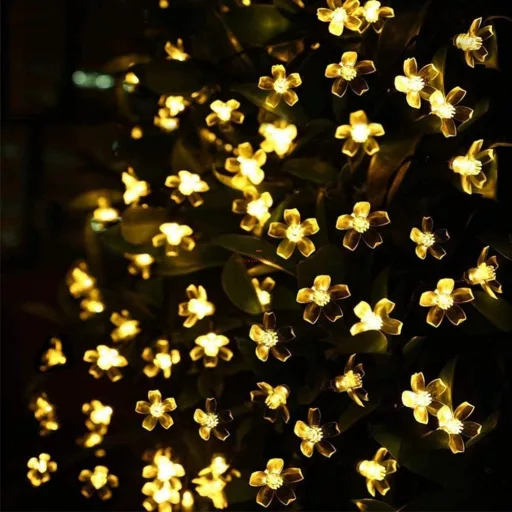 Napelemes fényfüzér cseresznyefa virág 50 LED szolár égősor melegfehér Sakura