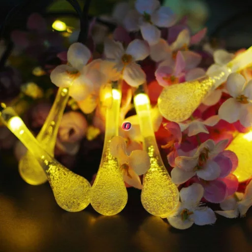 Napelemes fényfüzér 6m 30 LED Waterdrop melegfehér