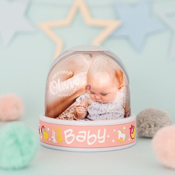 Egyedi fényképes baba hógömb lányos színben 10 cm