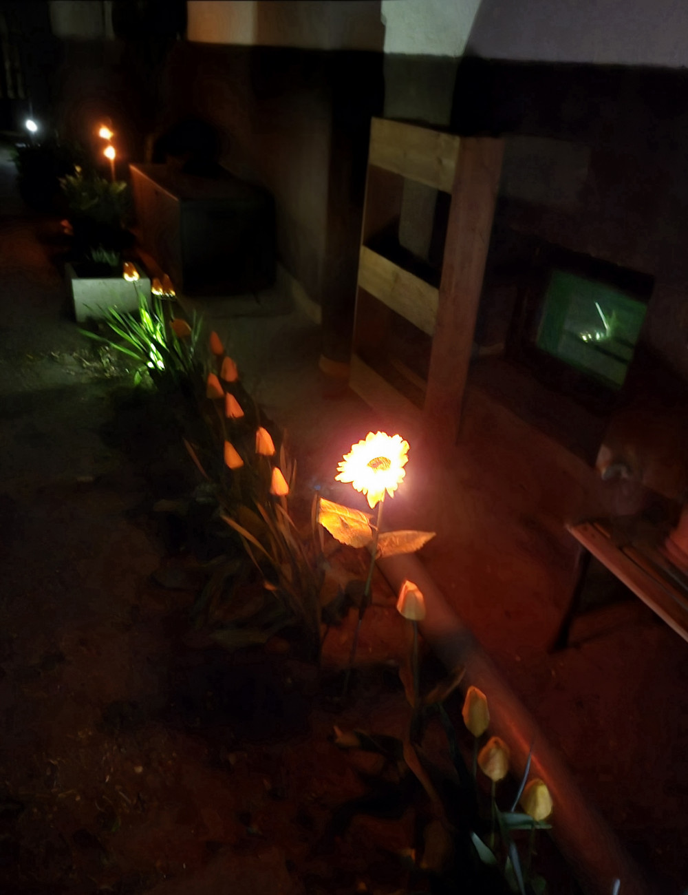 Napelemes lámpa napraforgó 75 cm 8 LED 1 db