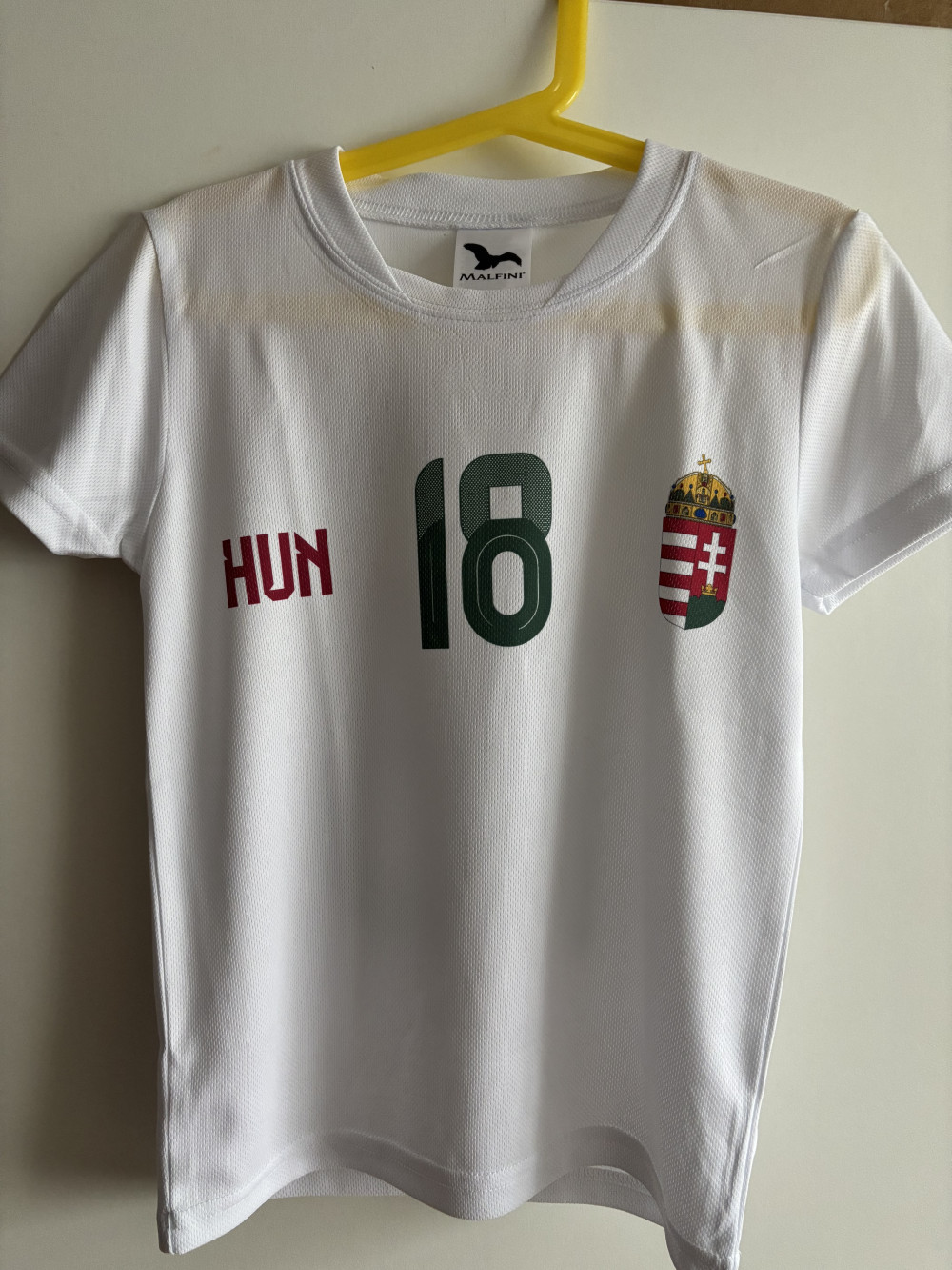 Férfi mez személyre szabható névvel és számmal piros